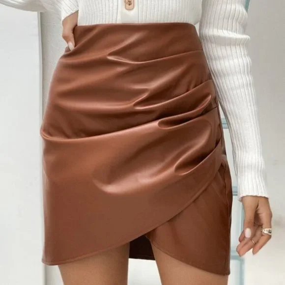 Chic camel Ruched Tulip Hem Vegan Leather Mini Ski - Picture 2 of 6